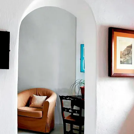Villa Ivi Megalochori (Santorini)