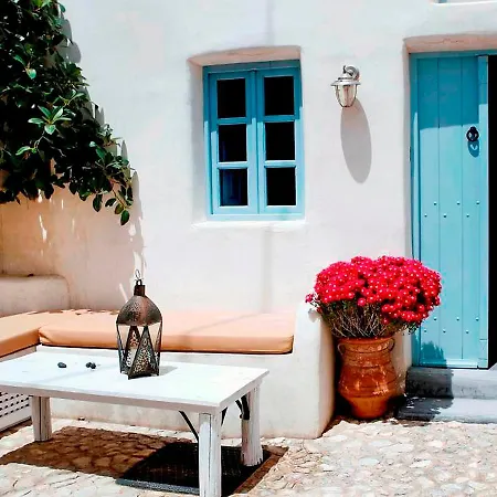 Ivi Villa Megalochori (Santorini)